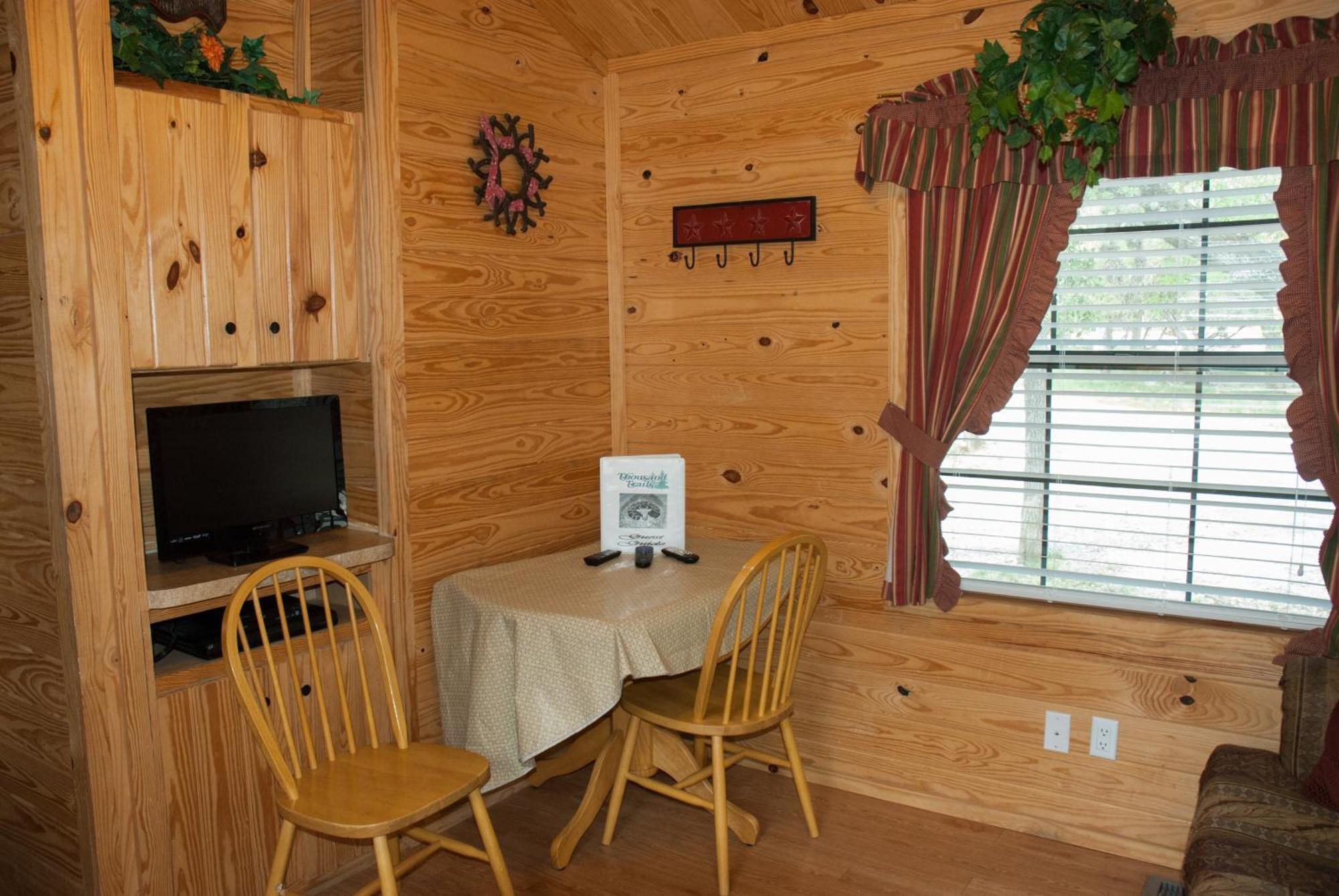 Medina Lake Camping Resort Cabin 3 Lakehills Luaran gambar